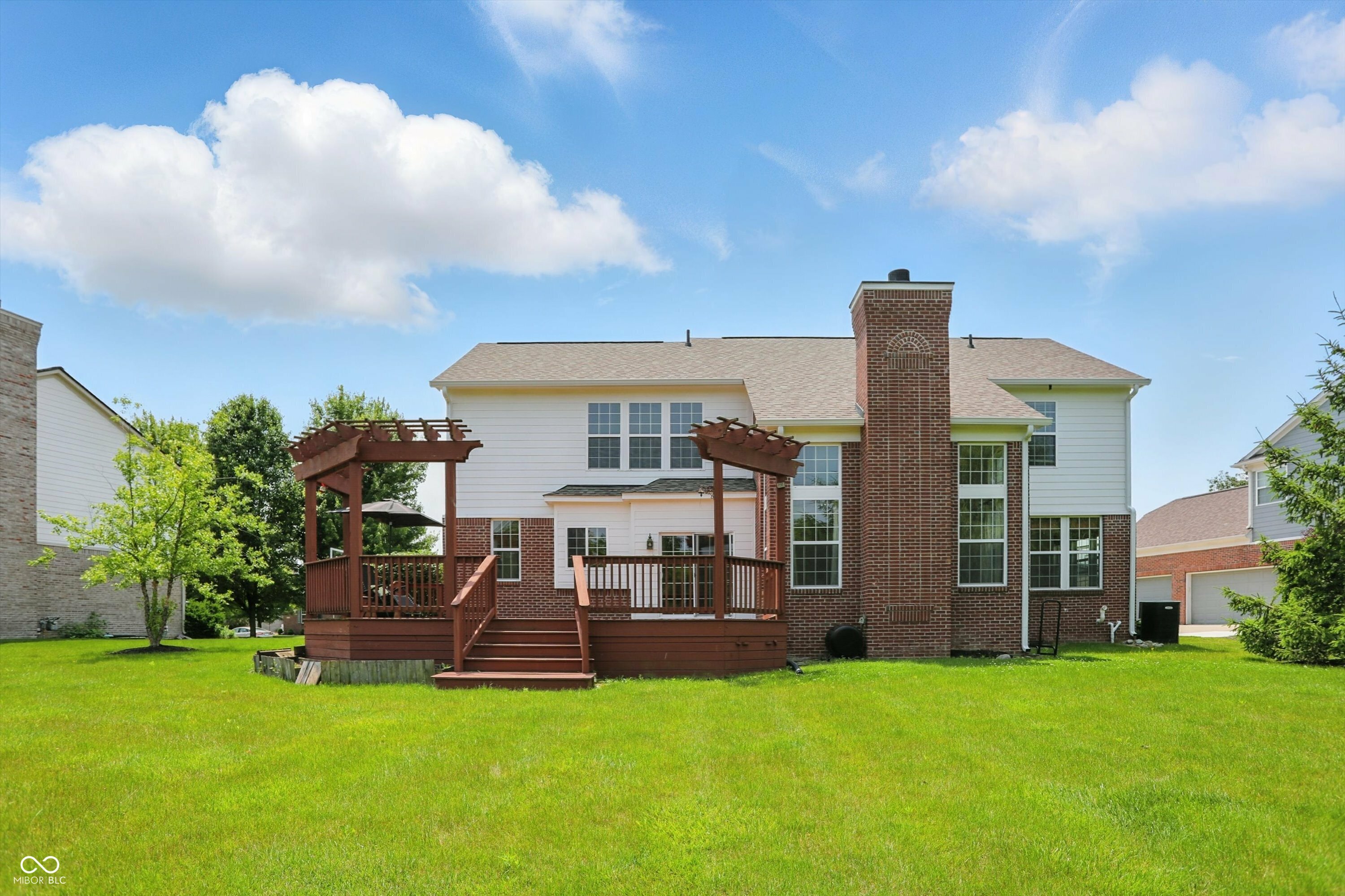Property Photo: 9318 Windrift Way IN 46077