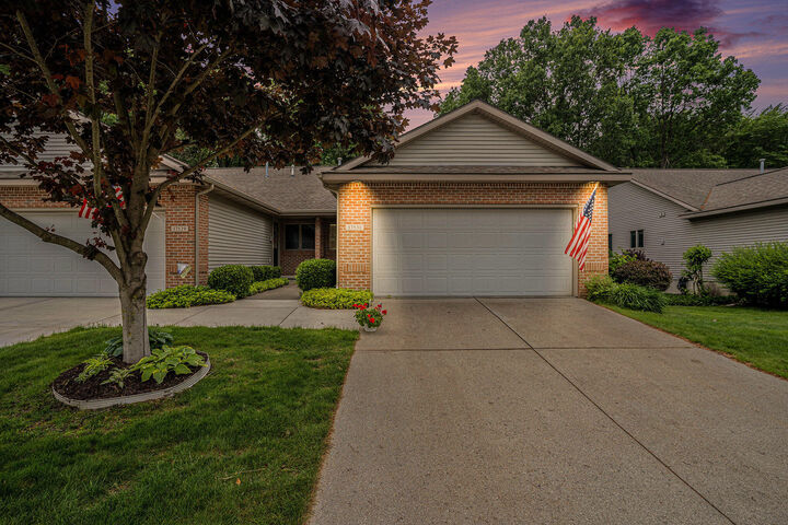 17531 Park Place Circle  Spring Lake MI 49456 photo