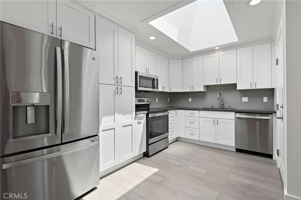 Property Photo: 5065 Tisdale Way CA 95130
