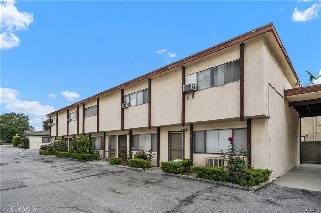 Property Photo: 936 W Duarte Road A CA 91007