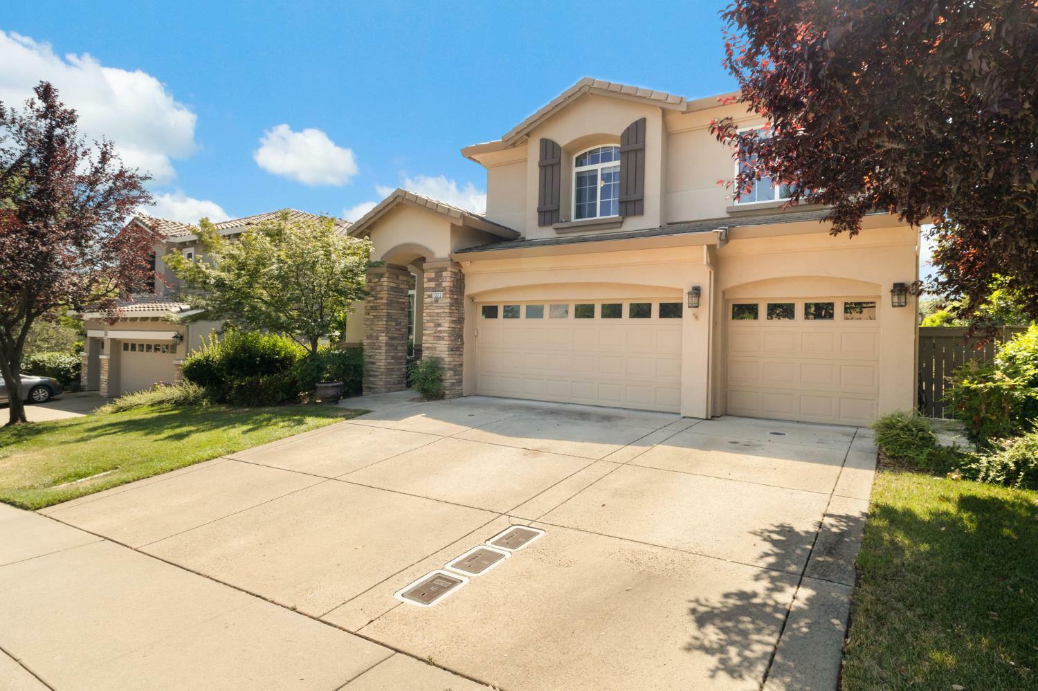 Property Photo:  1323 Villagio  CA 95762 