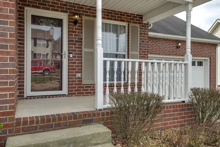 Property Photo: 118 Homestead Pl TN 37075