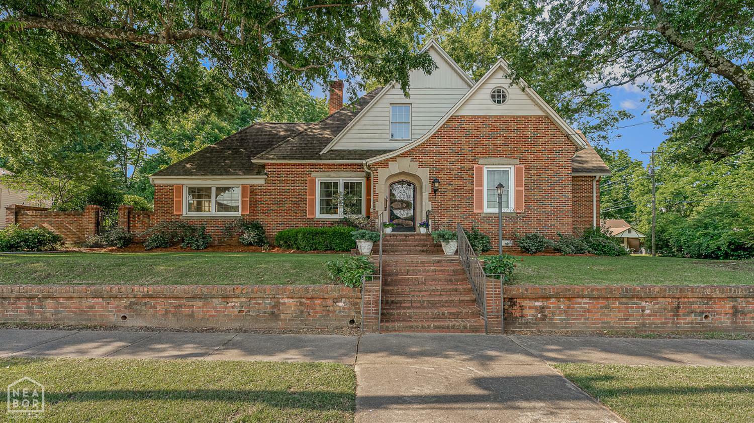 Property Photo: 537 Warner Avenue AR 72401