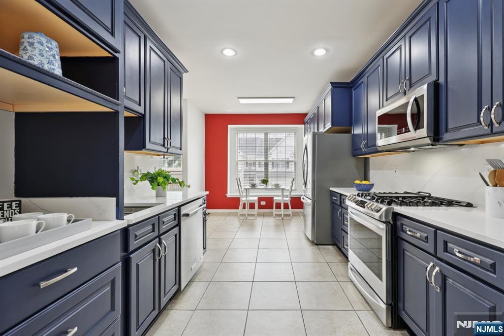 Property Photo:  504 Coventry Drive  NJ 07110 