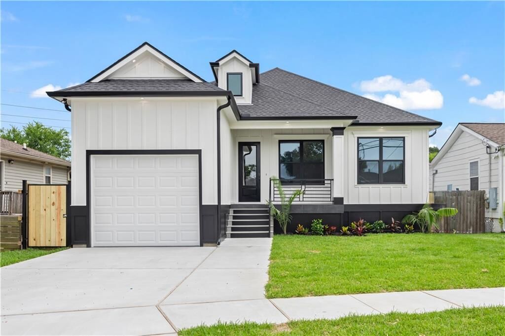 Property Photo: 7717 Richard Street LA 70003