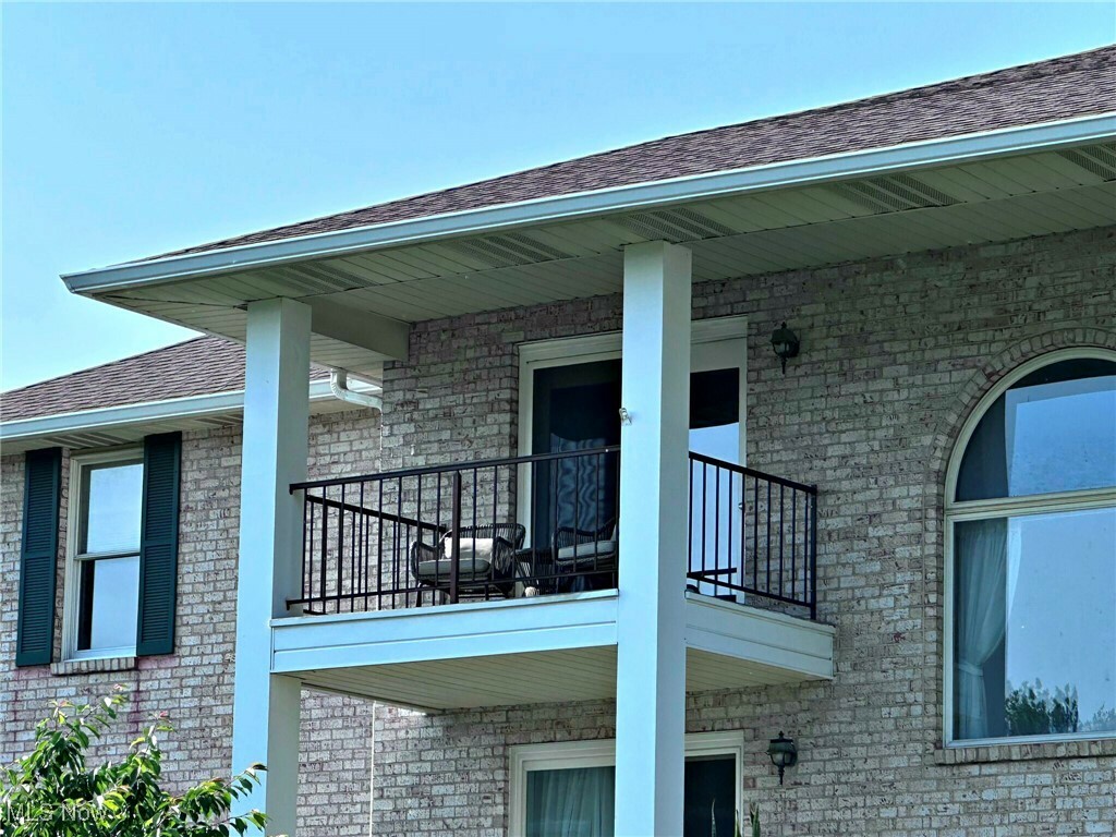 Property Photo: 7374 Eisenhower Drive 5 OH 44512