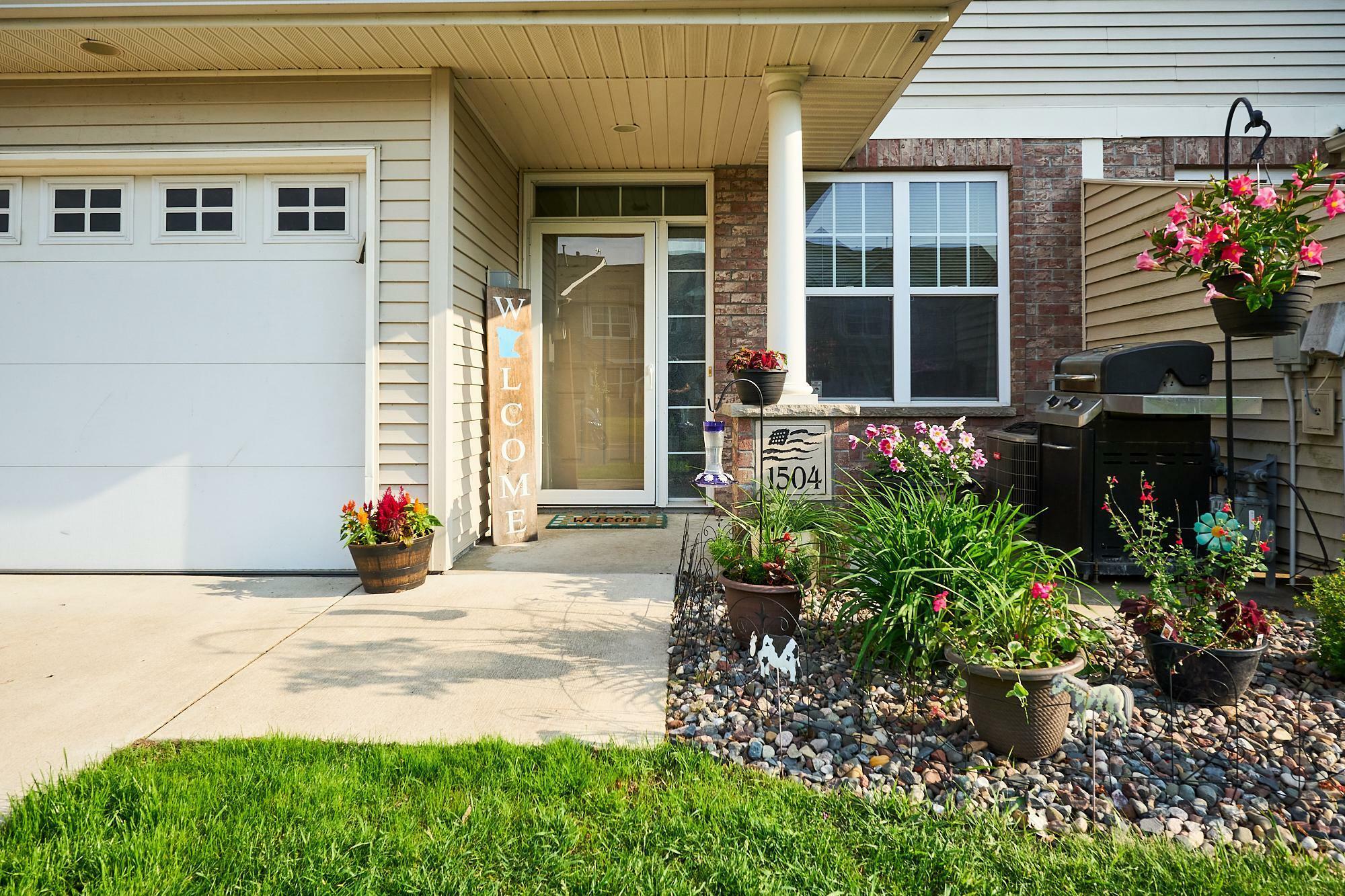 Property Photo: 1504 Independence Drive 603 MN 55057