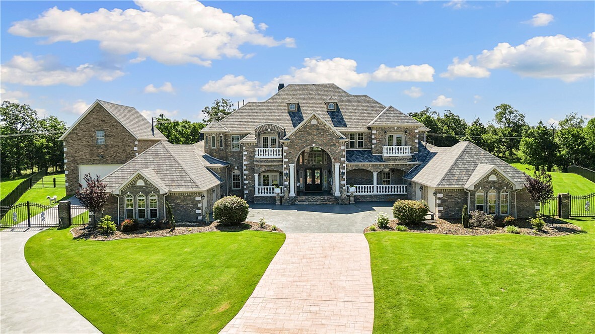 Property Photo: 11921 Churchill Downs Drive AR 72762