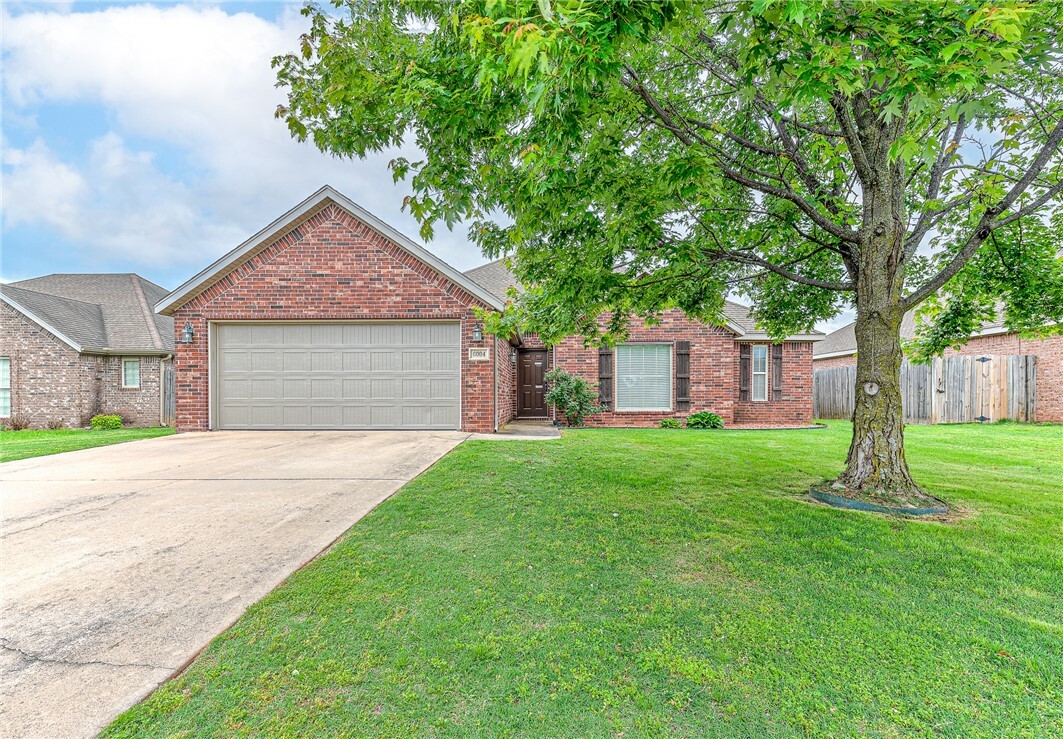 Property Photo: 6004 S 36th Street AR 72758