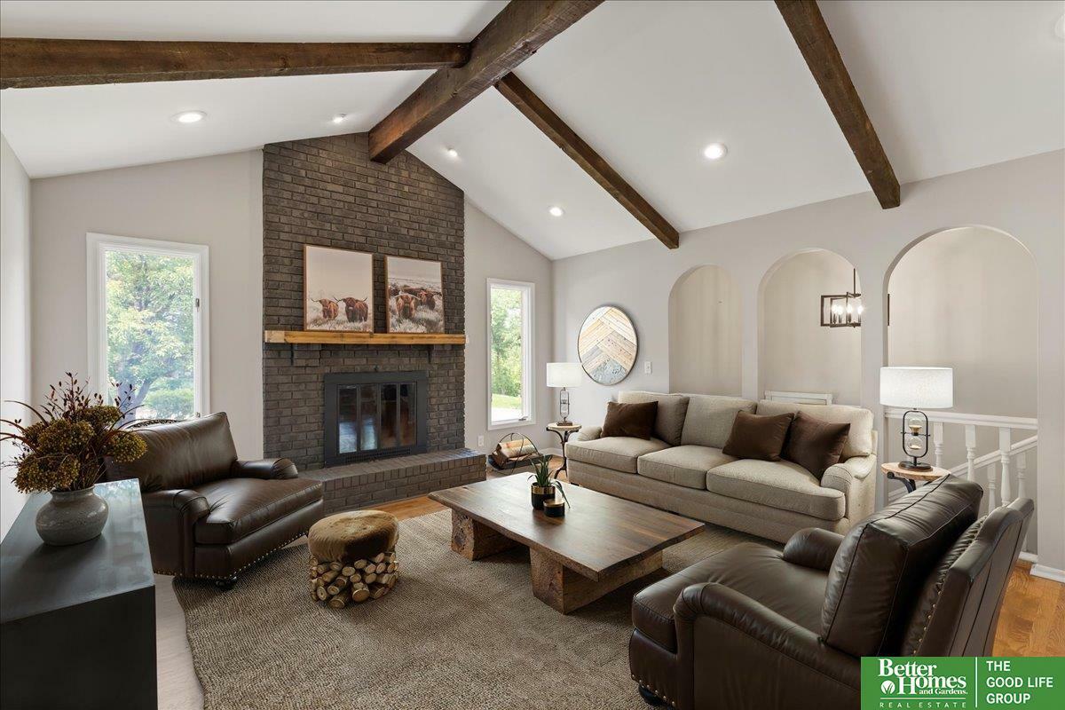 Property Photo: 809 Hawthorne Court IA 51503