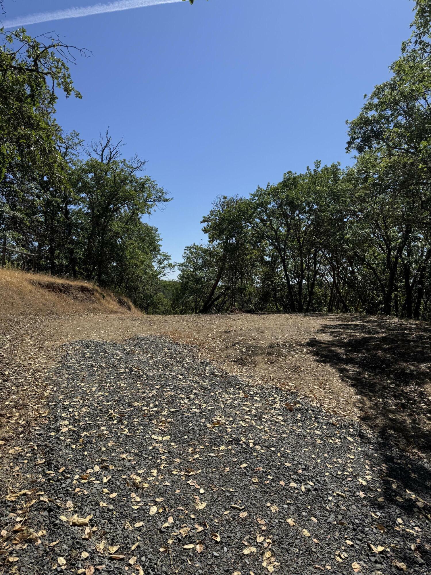 Property Photo: 6060 Old Stage Road OR 97502