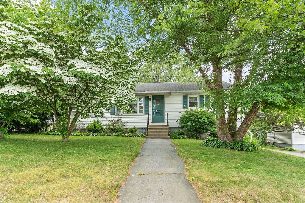 Property Photo:  890 Westford Street  MA 01850 