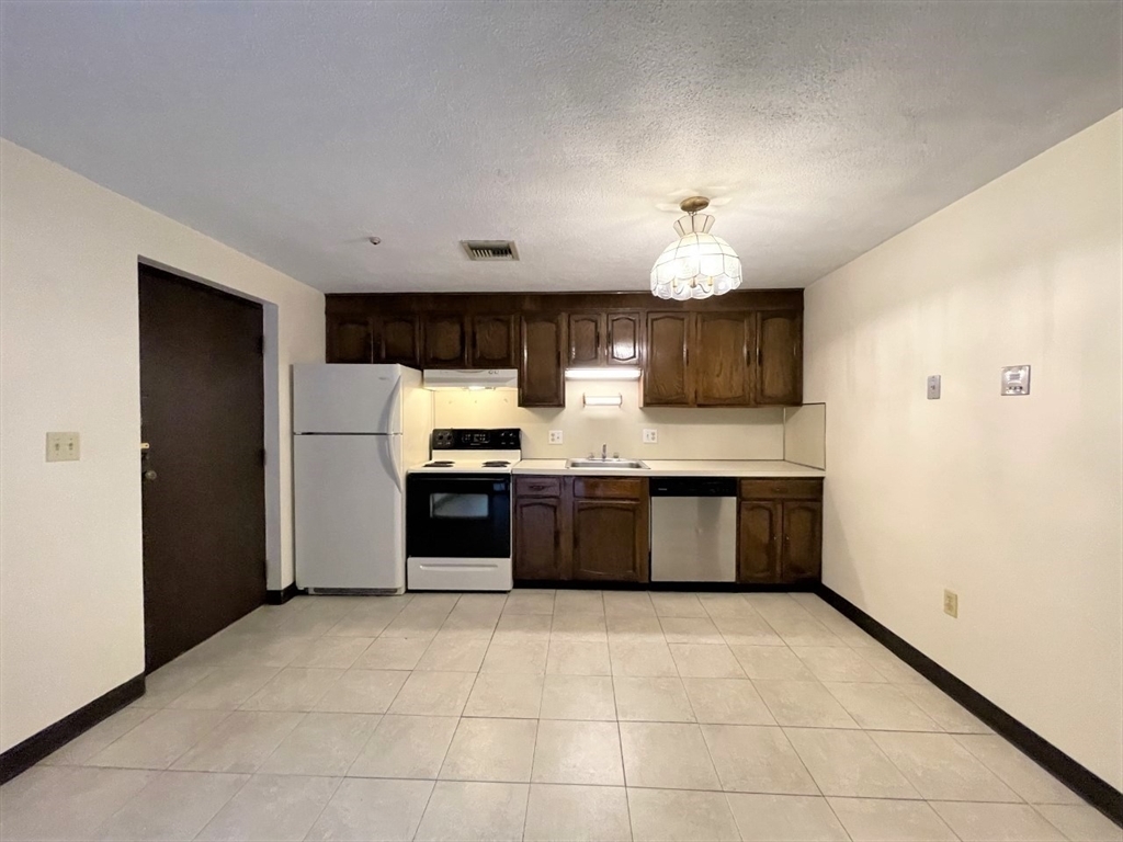 Property Photo: 555 Main Street 103 MA 02180
