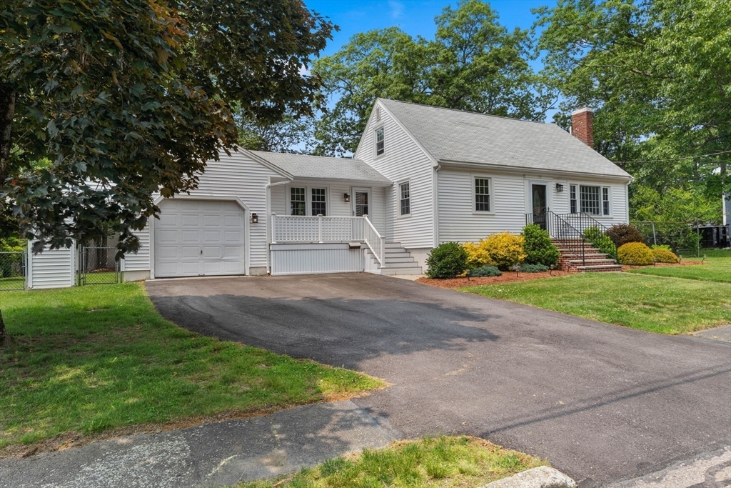Property Photo: 139 Damon Rd MA 02370