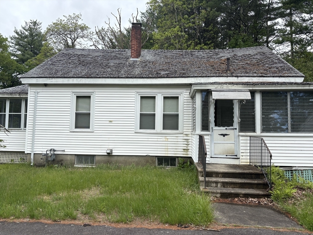 Property Photo:  52 Carpenter St  MA 02771 