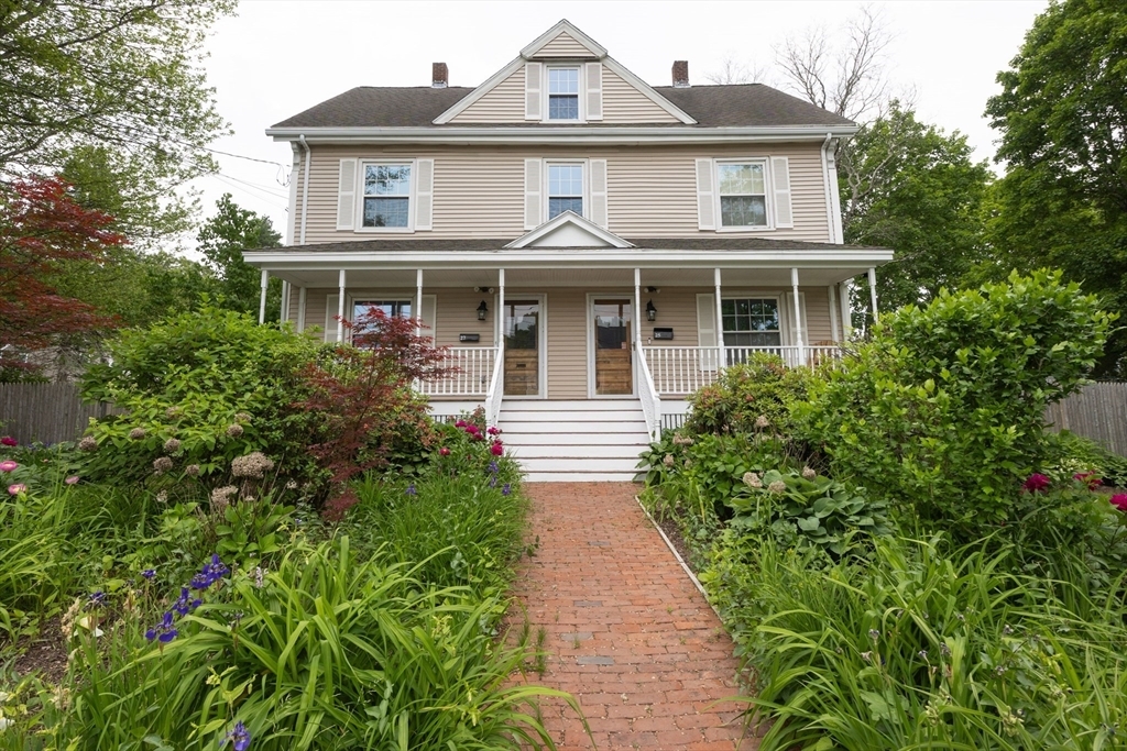 Property Photo: 27 Union St 27 MA 01760