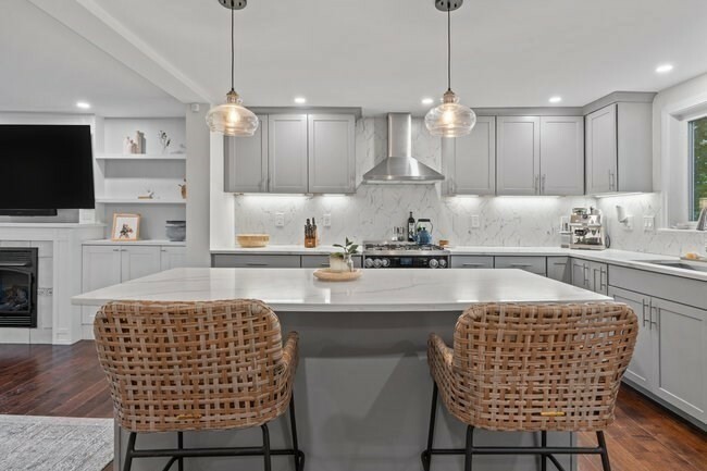 Property Photo: 191 North St MA 01864