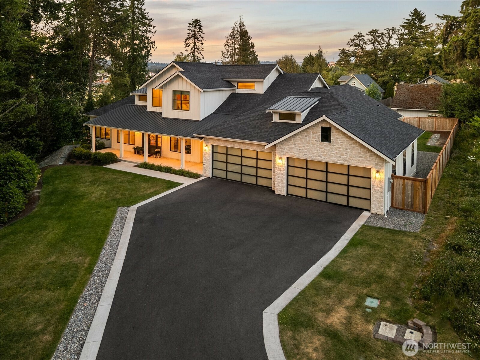 Property Photo: 1521 8th Street SW WA 98371