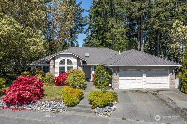 1970 NE 11th Avenue  Oak Harbor WA 98277 photo