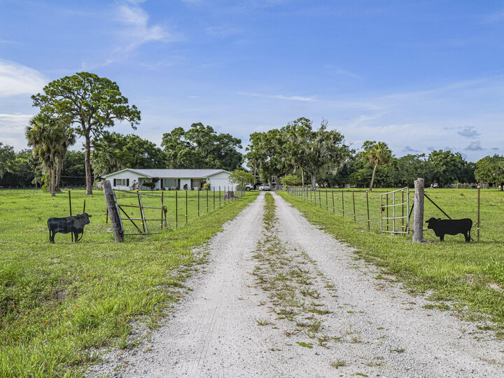 Property Photo:  13950 93rd Street  FL 32948