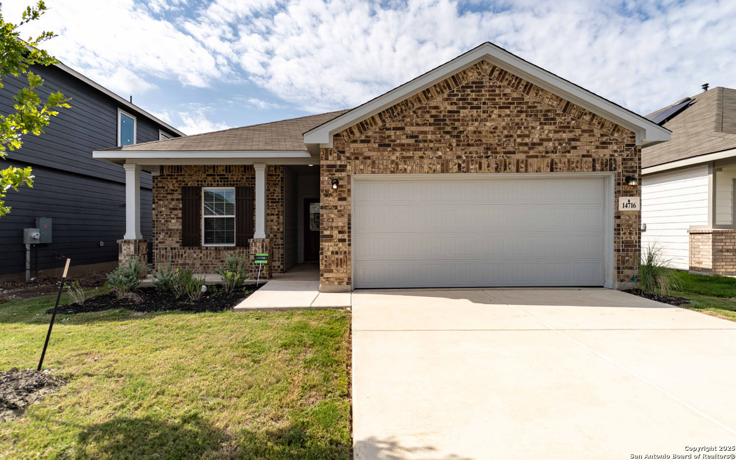 Property Photo: 14716 Sycamore Crossing TX 78252