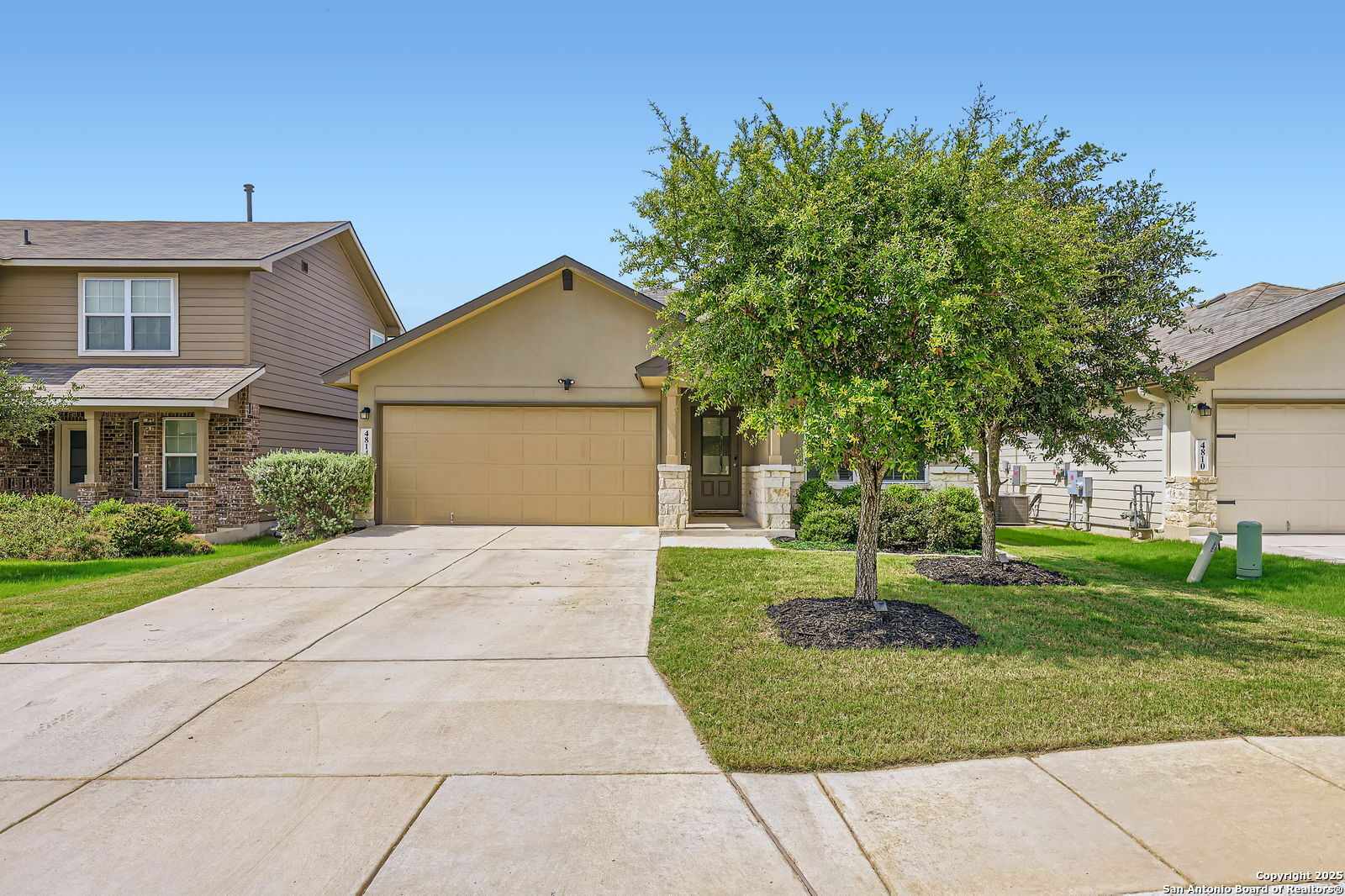 Property Photo: 4814 Forward Swing TX 78261