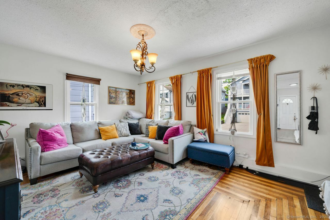 Property Photo: 385 Blatchley Avenue CT 06513