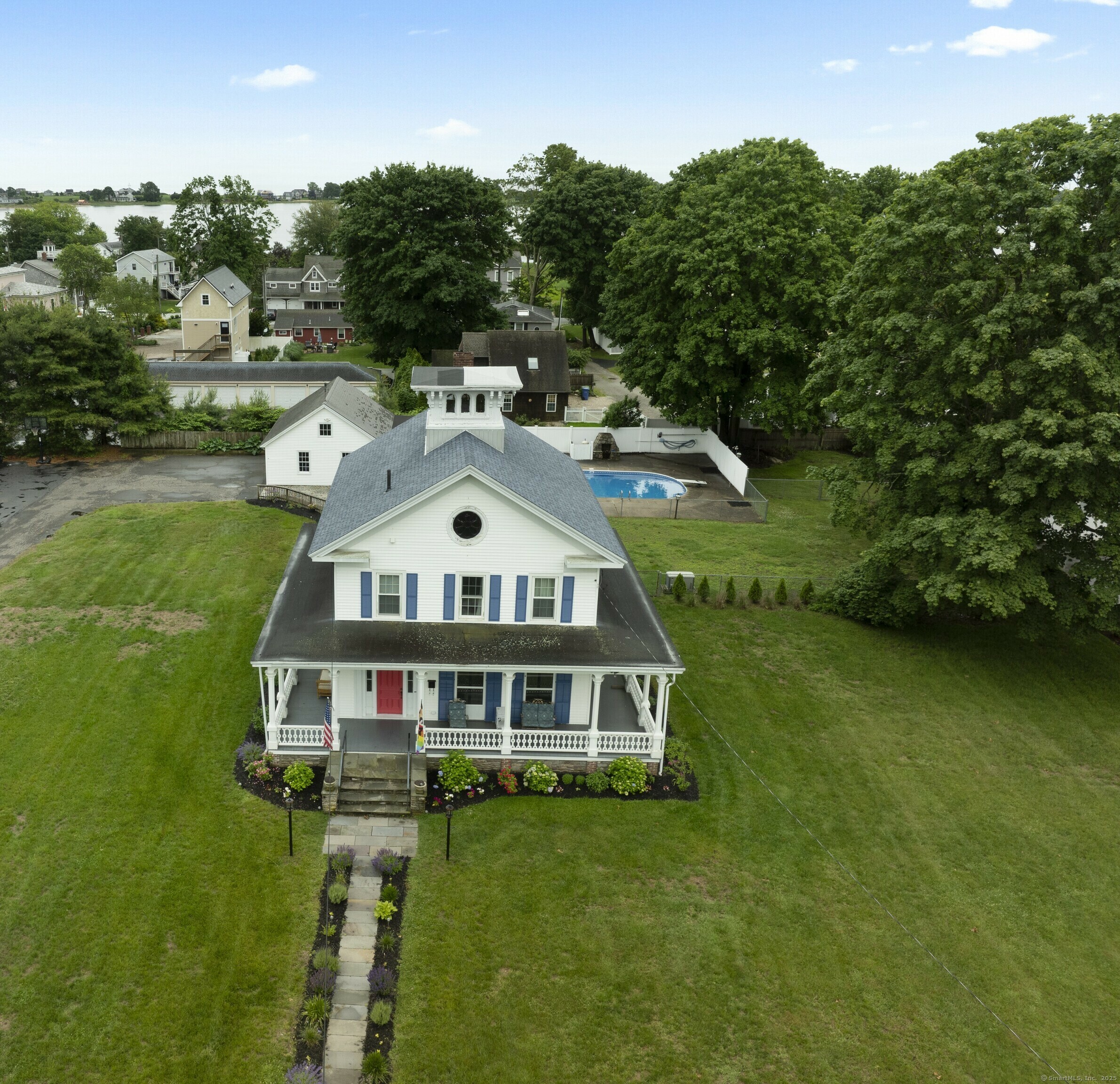 Property Photo: 122 College Street CT 06475