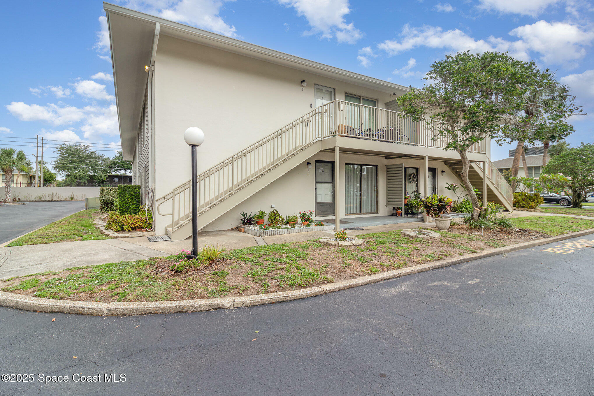 Property Photo: 1935 Conway Road FL 32812