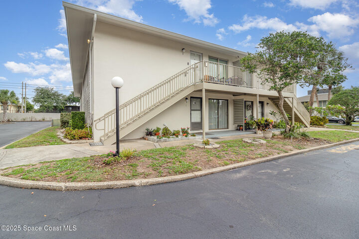 Property Photo:  1935 Conway Road  FL 32812 