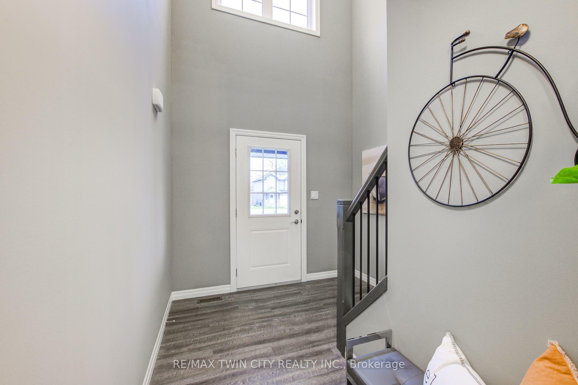 Property Photo: 343 Huron Street 2 ON N4S 7A5