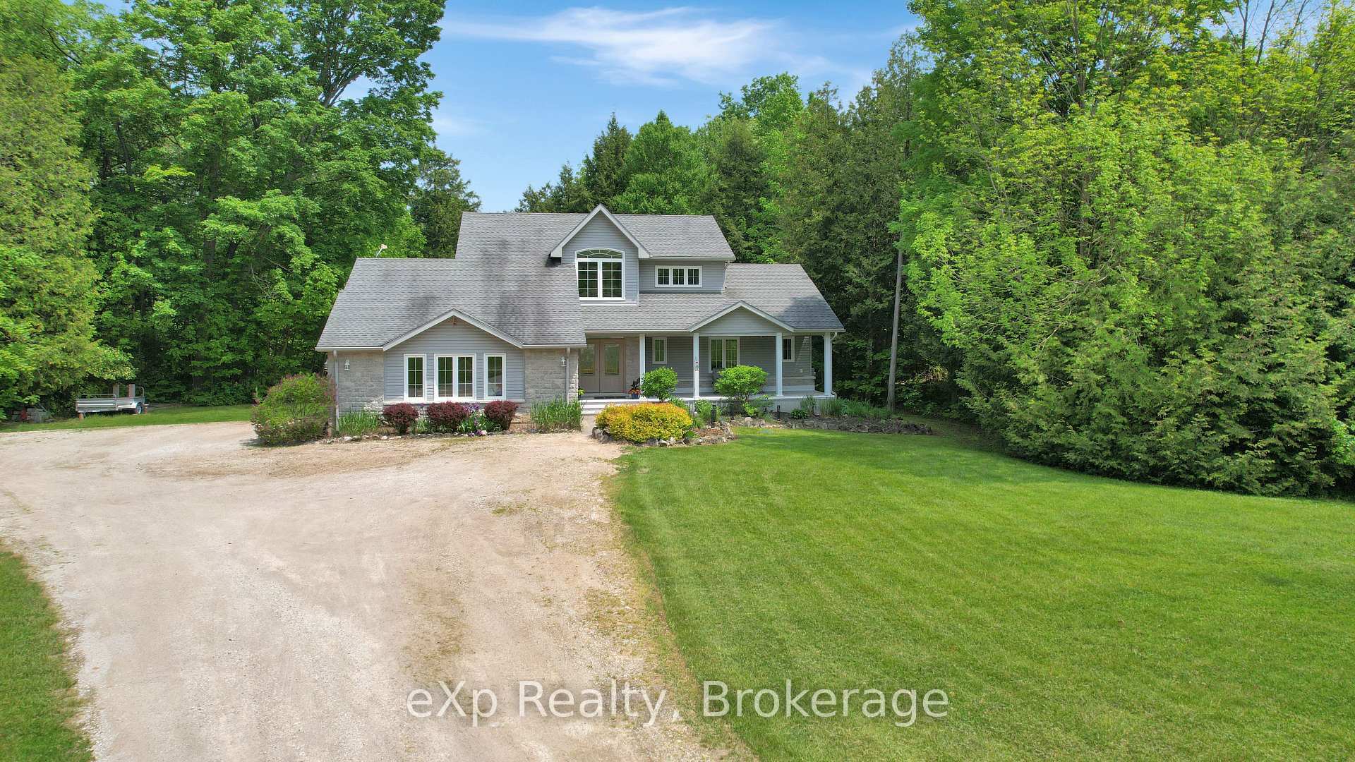 Property Photo: 527 Lake Rosalind Road 5 N/A ON N4N 3B9