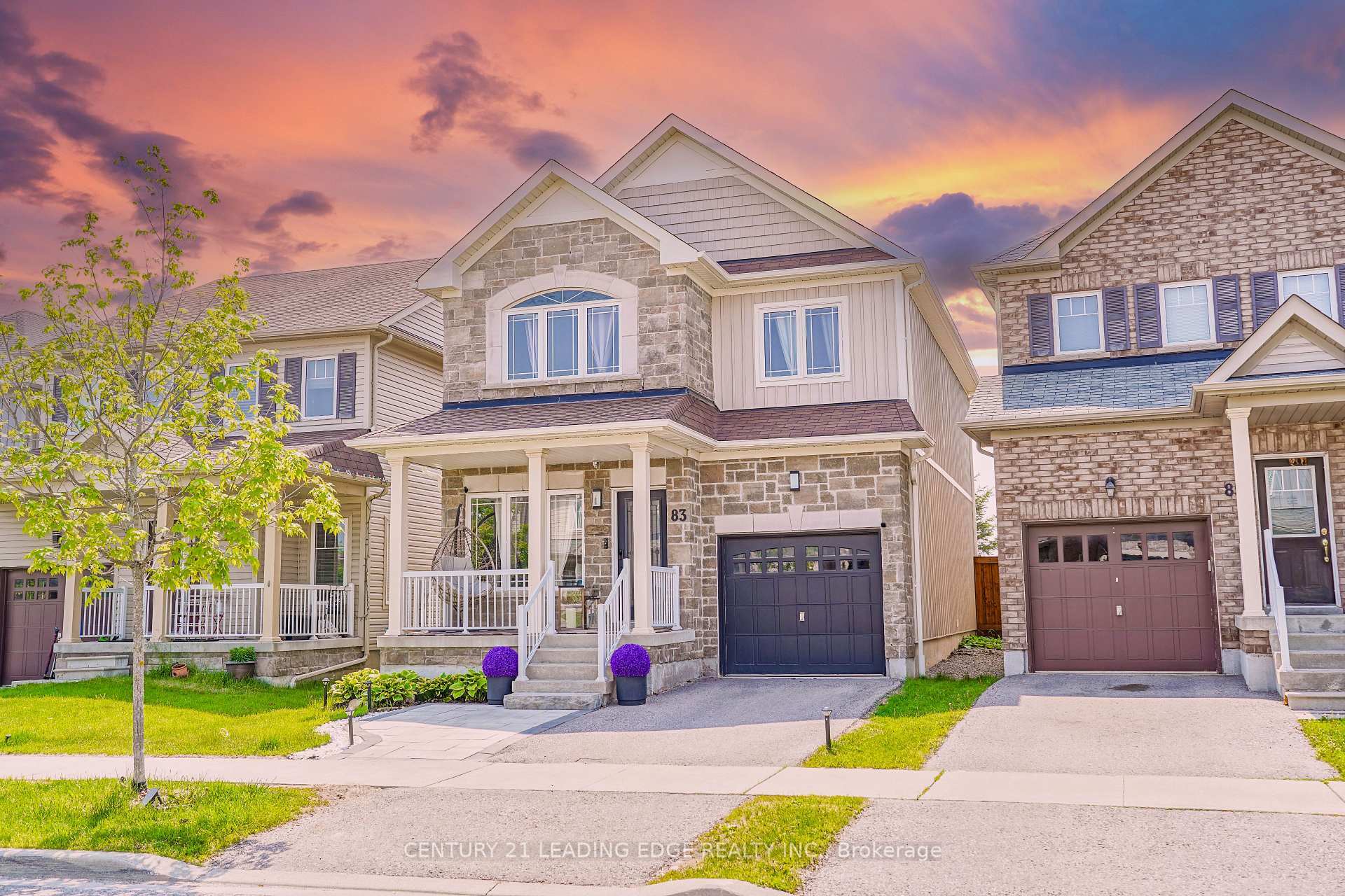 Photo de la propriété: 83 Mantz Crescent ON L1R 0L2