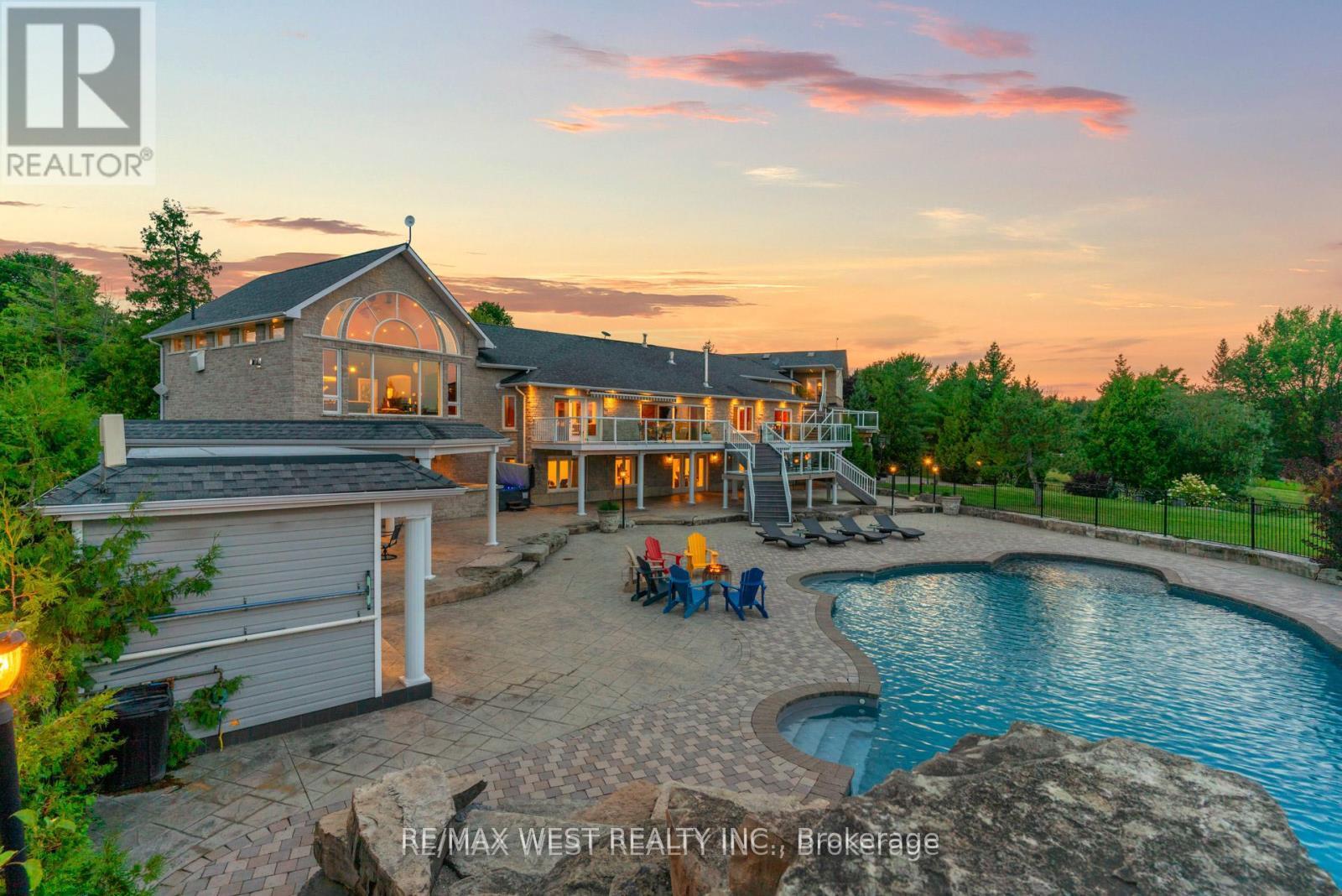 Property Photo: 31 Wispi Shore Road ON K9V 0K4