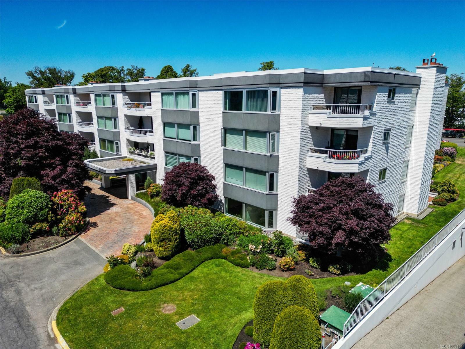 Property Photo: 1370 Beach Dr 109 BC V8S 2N6