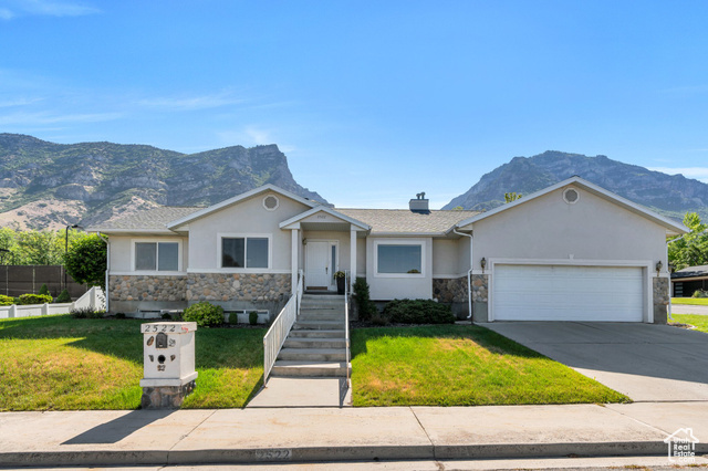 Property Photo: 2522 N 1000 E UT 84604