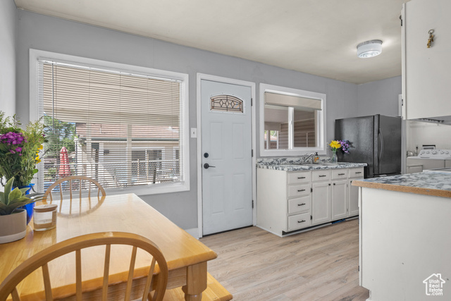 Property Photo: 1866 E Village Rd S UT 84121