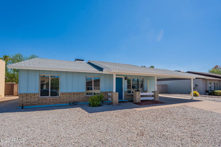 Property Photo: 719 W Pampa Avenue AZ 85210