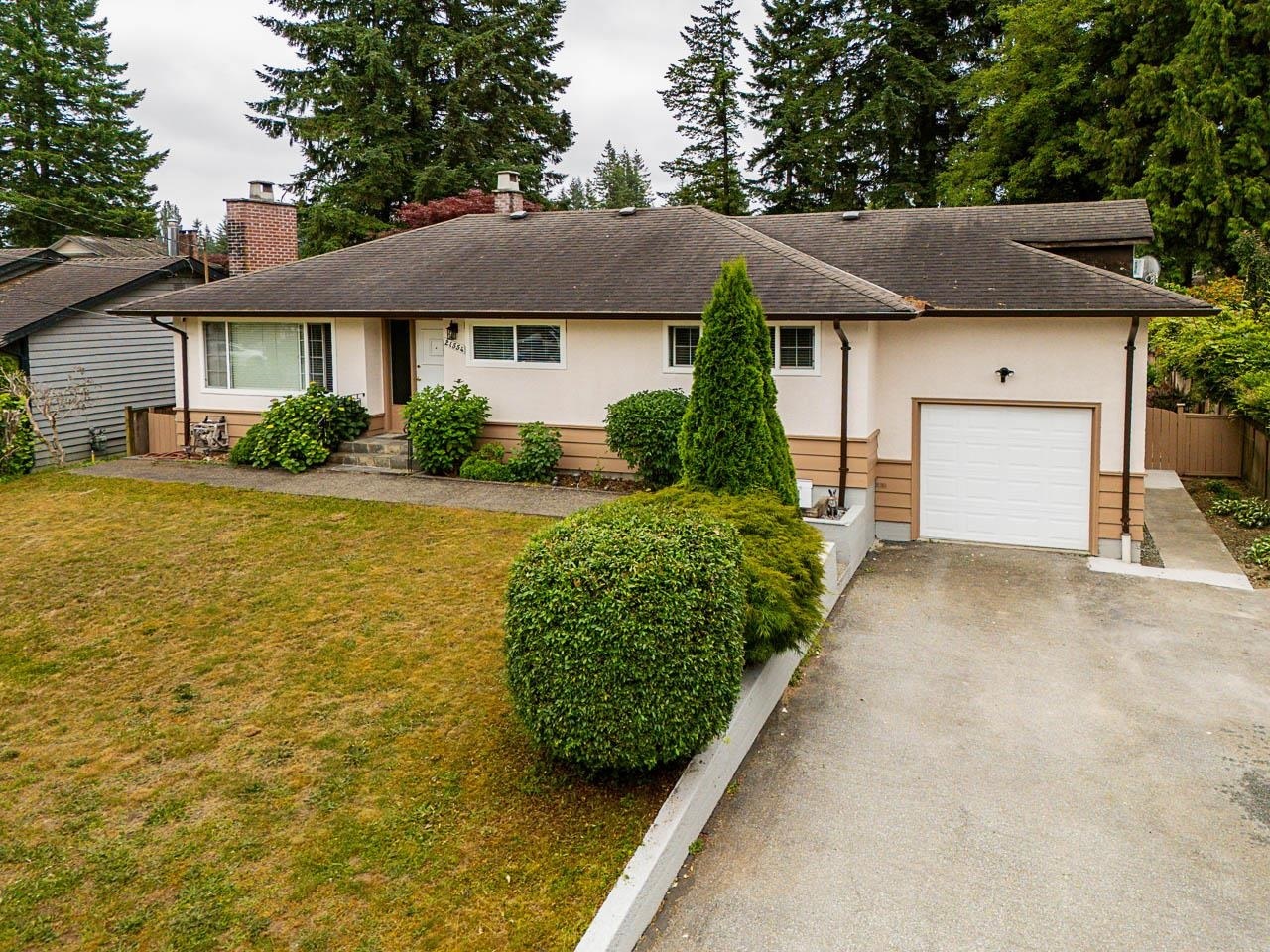 21554 122 Avenue  Maple Ridge BC V2X 3W6 photo