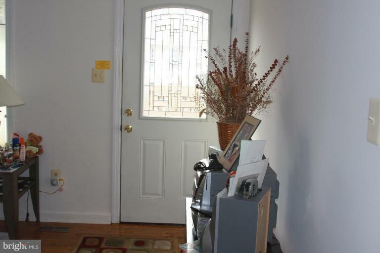 Property Photo: 1233 Gwynne Avenue MD 20733