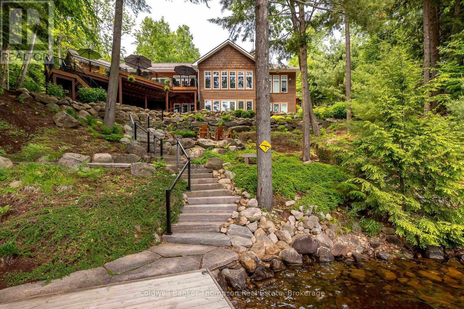 Property Photo: 707 Evergreen Trail ON P1H 2L5