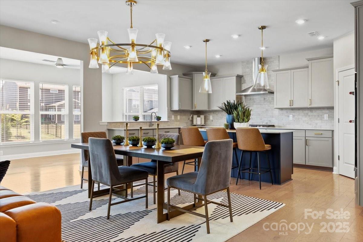 12205 Hollinhope Drive  Charlotte NC 28278 photo