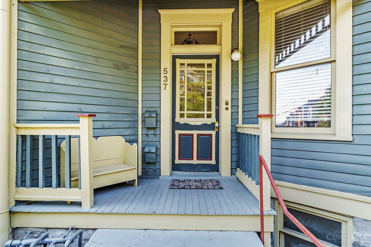 Property Photo: 537 Tusculum Avenue OH 45226