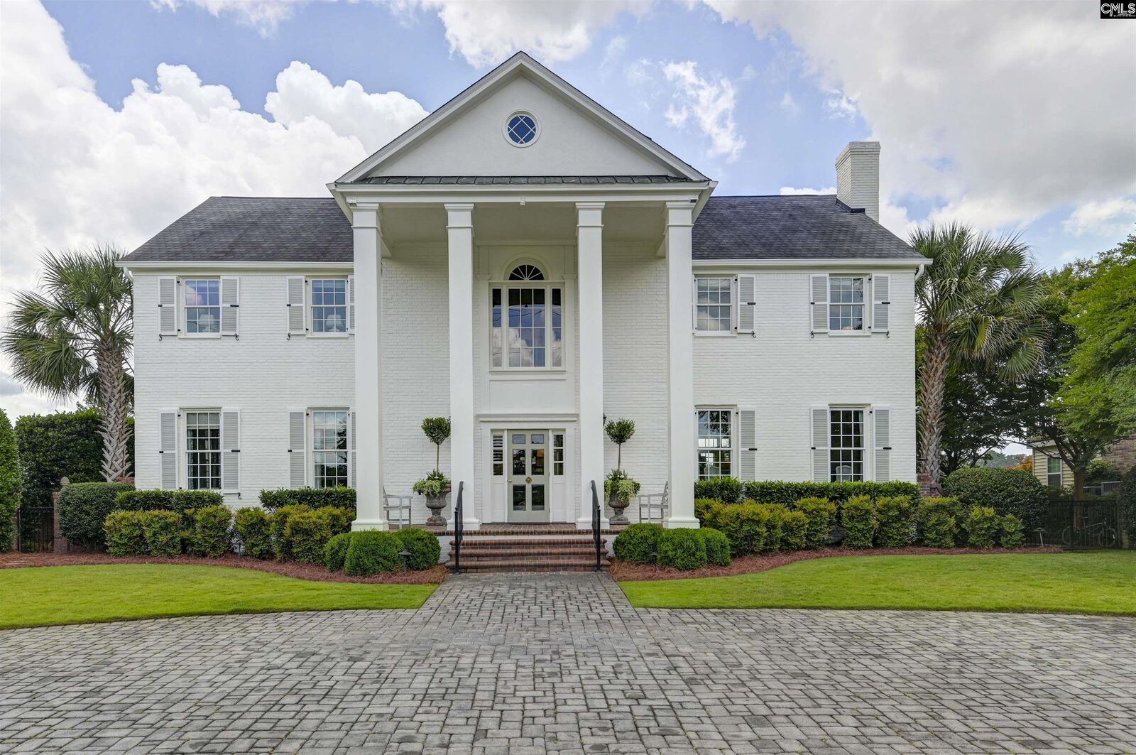 Property Photo:  1609 Woodlake  SC 29206 
