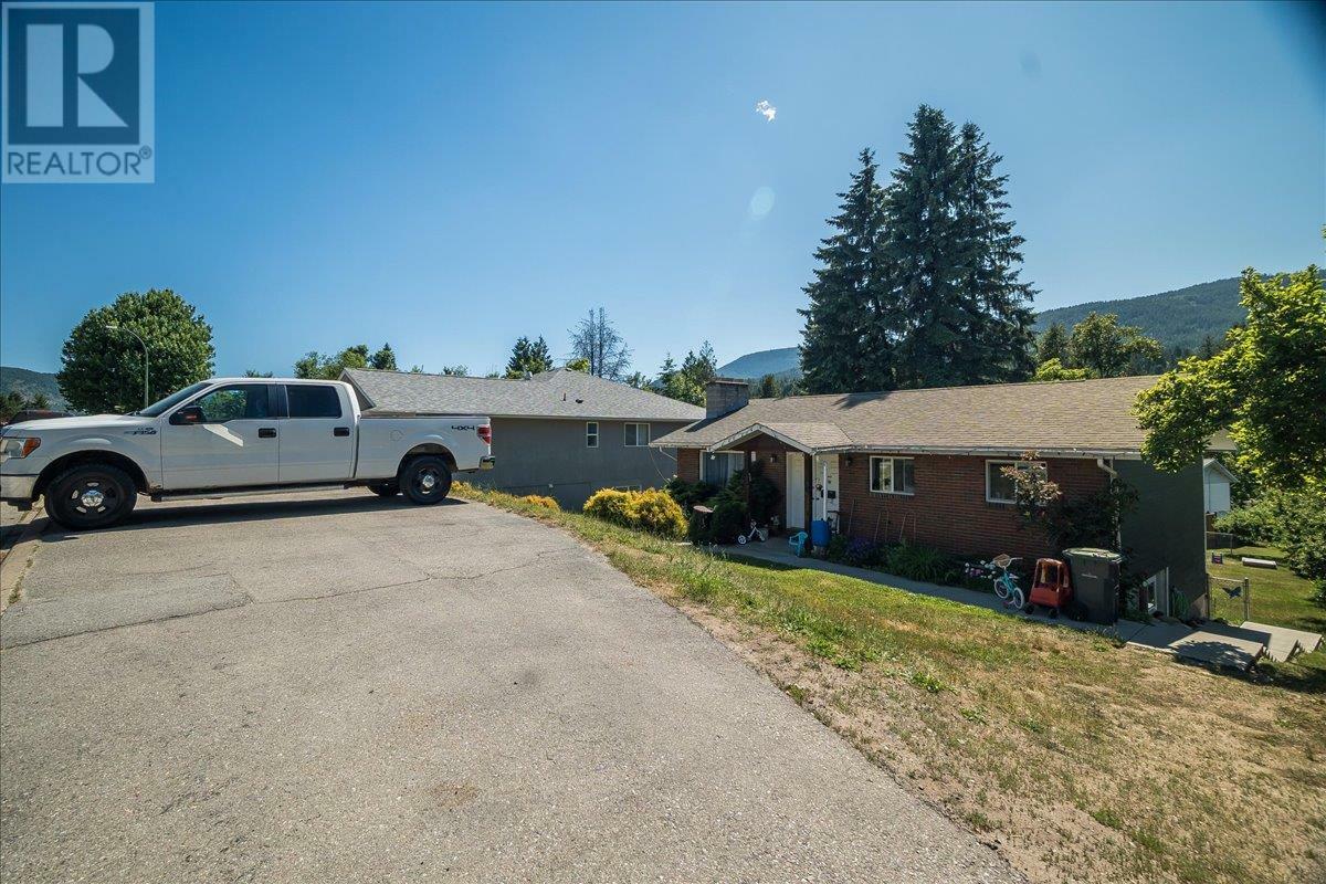 Property Photo: 1916 Riverside Crescent BC V1N 3W6