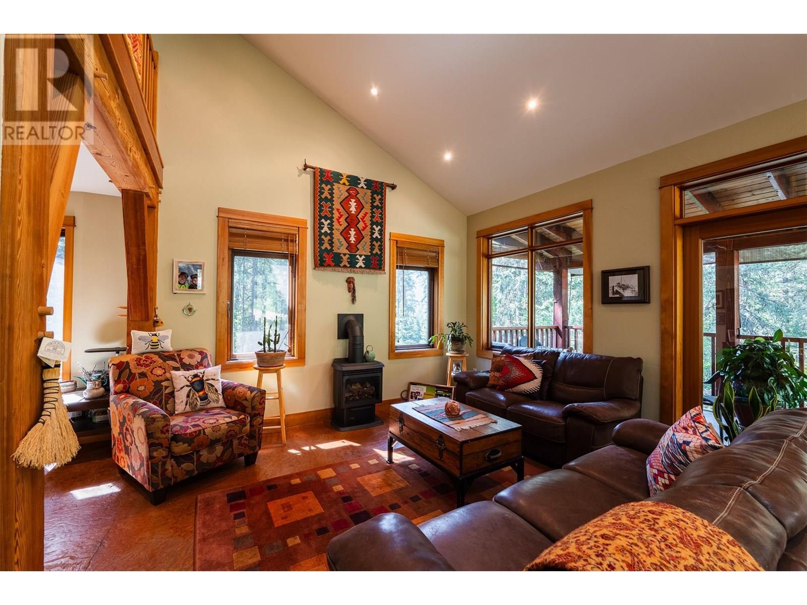 Property Photo: 4306 View Ridge Road BC V0G 2G3