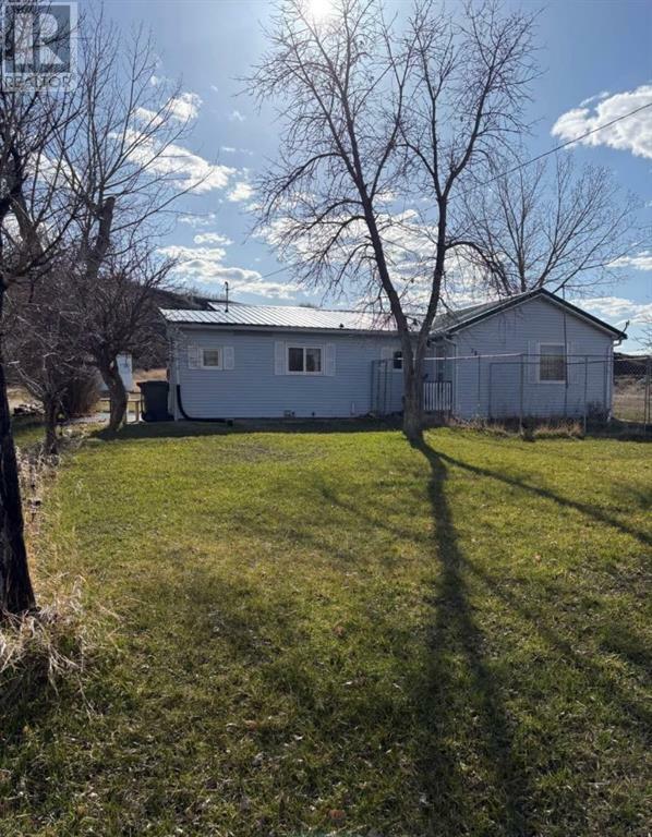153 Centre Street  Drumheller AB T0J 0Y9 photo
