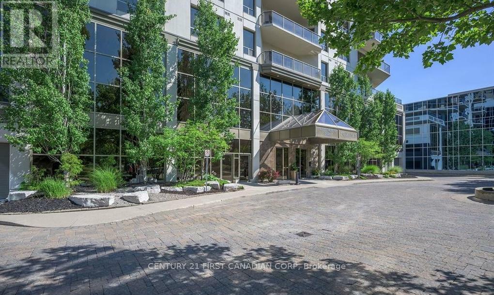 Property Photo: 250 Pall Mall Street 1105 ON N6A 6K3