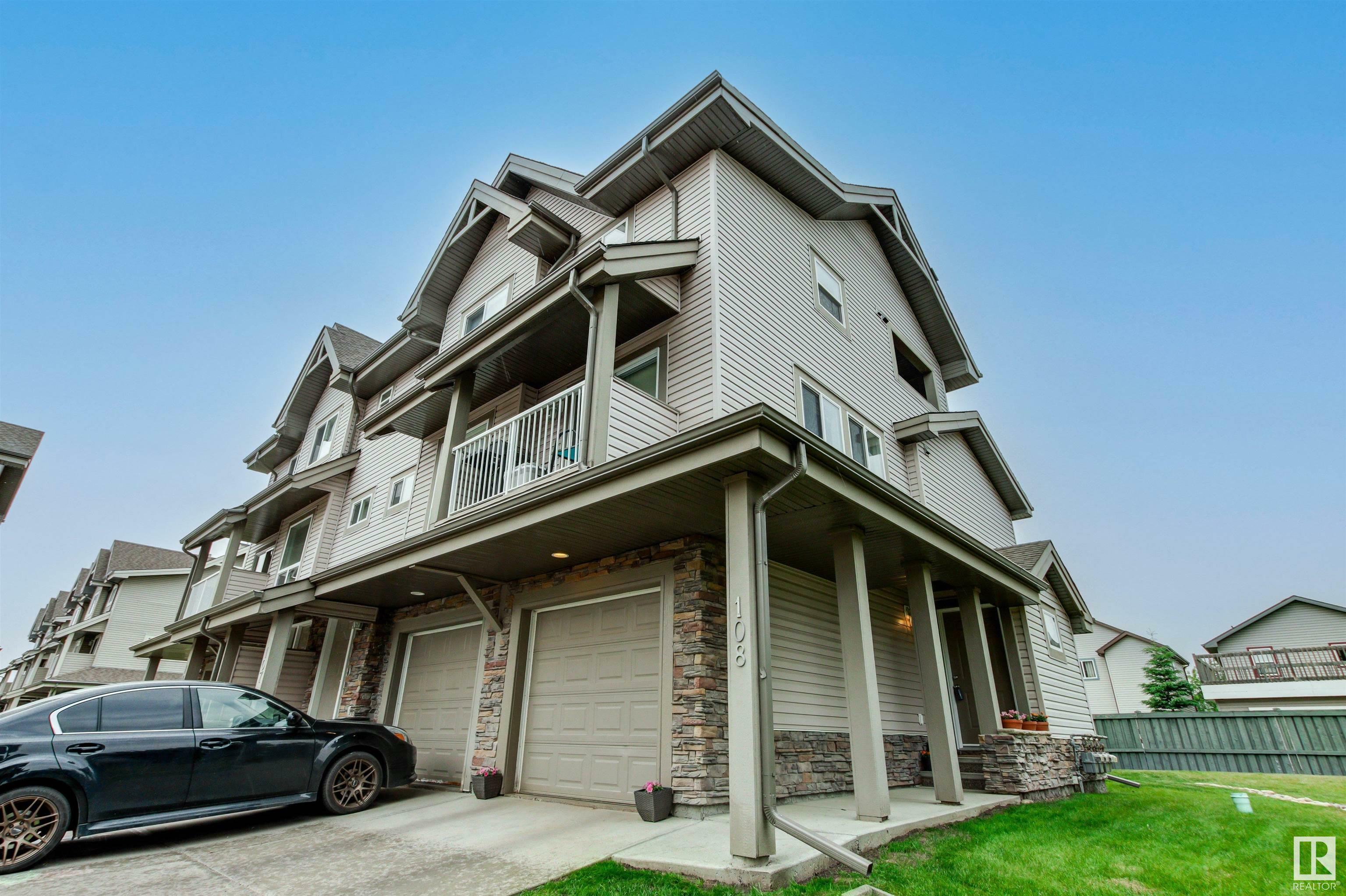Property Photo: 12050 17 Avenue SW 108 AB T6W 1X4