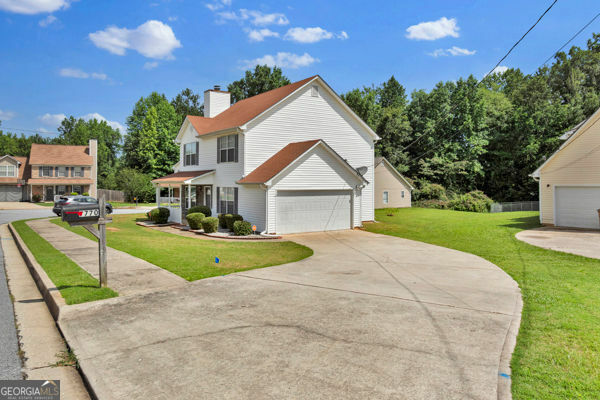 Property Photo: 7770 Hana Court Court GA 30236